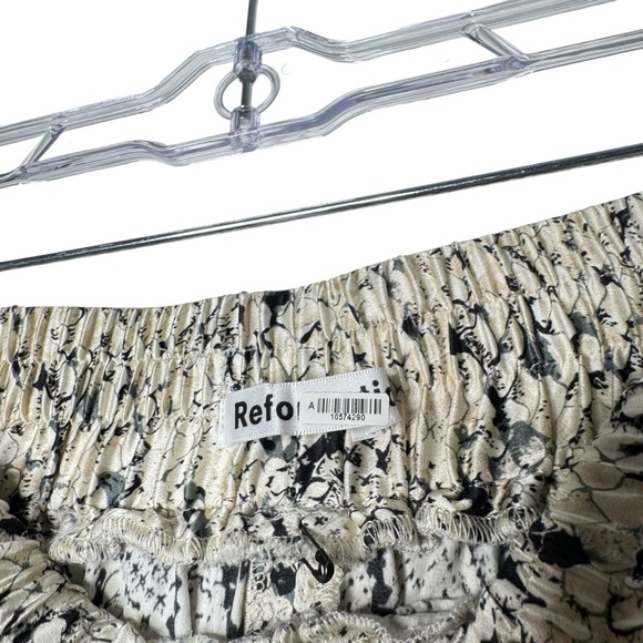 REFORMATION 100% Silk Snake Skin Python Set Animal Print Cropped Matching Set 4 - Picture 10 of 13